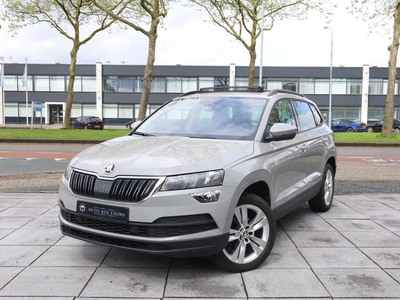 Skoda Karoq 1.5 TSI Panoramadak | Virtual | Canton | Keyless Go & Entry | Dodehoek | Elektrische kofferklep | Achterbank verwarmd |