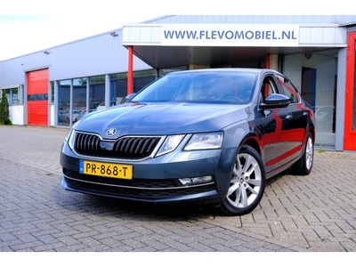 Skoda Octavia 1.0 TSI Greentech Style Business Navi1e