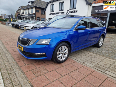 Skoda Octavia Combi 1.0 TSI Greentech Business Edition, Navigatie,L.M.Velgen,Airco,Parkeersensoren