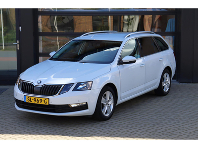 Skoda Octavia Combi 1.6 TDI Greentech Ambition | Nap | Navi | Climate Control | Stoelverwarming | Trekhaak