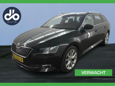 Skoda Superb Combi 2.0 TDI 150pk DSG AUTOMAAT Business Edition TREKHAAK + 2000 KG TREKKEN I LED I MEMORY STOEL + LEER/ STOF