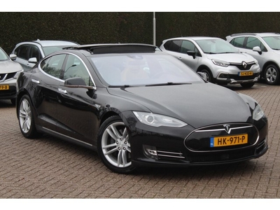 Tesla Model S 70D Base / FREE SUPERCHARGE / Autopilot 1.0 /