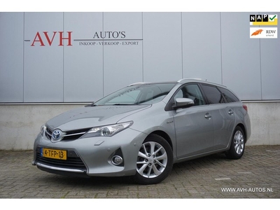 Toyota Auris Touring Sports 1.8 Hybrid Lease+