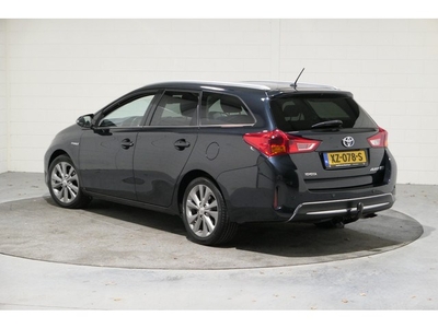 Toyota Auris Touring Sports 1.8 Hybrid Lease Exclusive