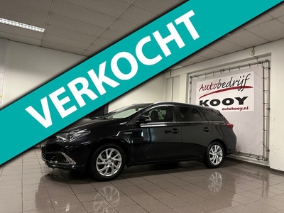 Toyota Auris Touring Sports 1.8 Hybrid Lease pro *