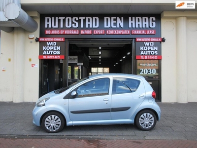 Toyota Aygo 1.0-12V + 5 Deurs