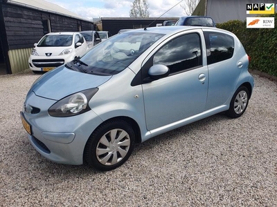 Toyota Aygo 1.0-12V + 5drs