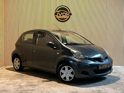 Toyota Aygo 1.0-12V Comfort 5-DEURS, AIRCO, BOUWJAAR 2012