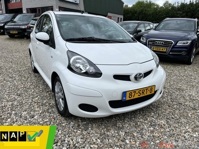 Toyota Aygo 1.0-12V Comfort Navigator,5drs,Airco,Nette auto.