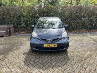 Toyota Aygo 1.0-12V +, NL, airco, elek. ramen, radio