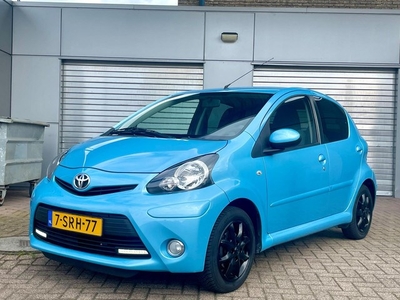 Toyota Aygo 1.0 VVT-i Dynamic Blue Airco eerste eigenaar