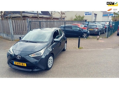 Toyota Aygo 1.0 VVT-i x