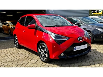 Toyota Aygo 1.0 VVT-i x-play Navi/Cam/LED/Cruise