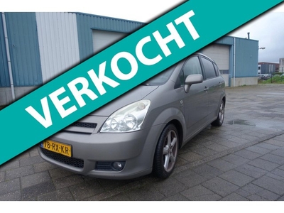 Toyota Corolla Verso 2.2 D-4D Luna 7p. - clima - trekhaak -