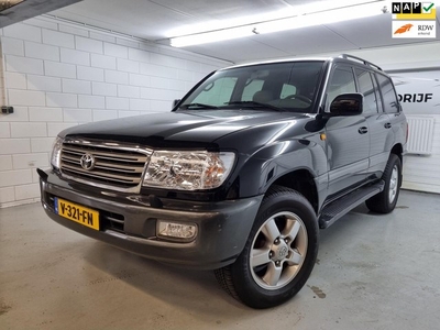 Toyota LandCruiser 100 4.2 Executive HR Window Van