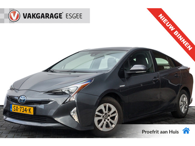 Toyota Prius 1.8 Aspiration Hybride AUTOMAAT RIJKLAAR | Trekhaak | Cruise Control | Climate Control | 15 inch LMV |