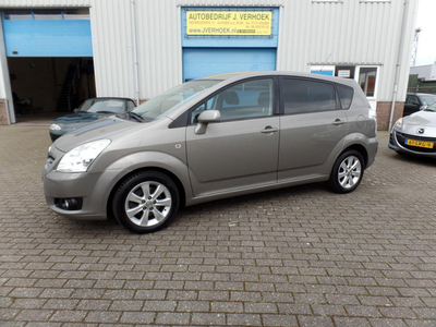 Toyota Verso 1.8 VVT-i Luna