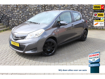 Toyota Yaris 1.0 VVT-i Now Top 5 editie Sportvelgen Navigatie Parkdistance