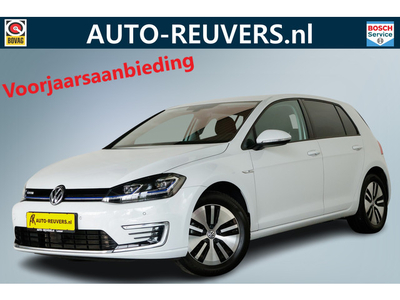 Volkswagen e-Golf e-Golf / Navi / ACC / CarPlay / LED