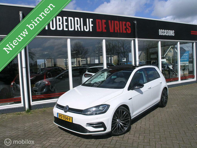 Volkswagen Golf 1.0 TSI R-Line 19Inch/Pano/Virtual/ACC/LED/NAP