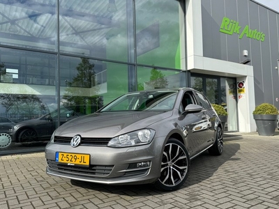 Volkswagen Golf 1.2 TSI R-line * Stoelverwarming * PDC 2X *