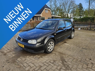 Volkswagen Golf 1.4-16V Trendline Zo meenemen, geen