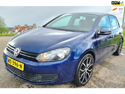 Volkswagen Golf 1.4 Trendline/1 e eigenaar/apk/airco/velgen/navi/inruil mog!!!