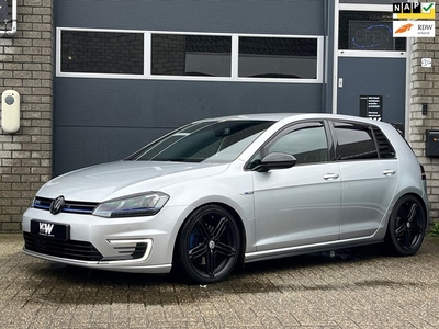 Volkswagen Golf 1.4 TSI GTE N.A.P. PDC .Camera .