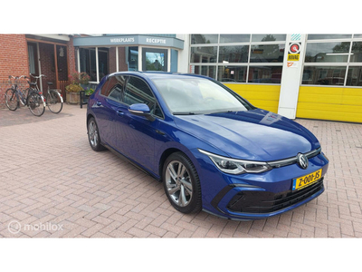 Volkswagen Golf 1.5 eTSI R-Line Business+