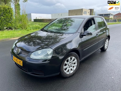 Volkswagen Golf 1.6 FSI AIRCO/CRUISE/APK/NAVI/VELGEN/NAP