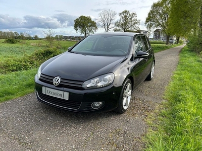 Volkswagen Golf 2.0 TDI R-Line Edition