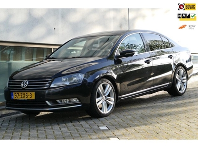 Volkswagen Passat 1.4 TSI Highline BlueMotion NAP Alcantara