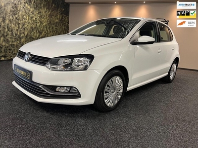 Volkswagen Polo 1.2 TSI COMFORTLINE-NAVI-AIRCO-Cruise-ONDERHOUD BOEKJE-NAP