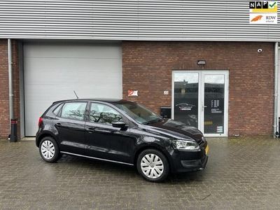 Volkswagen Polo 1.4-16V ComfortlineAIRCOCRUISENIEUWE APK