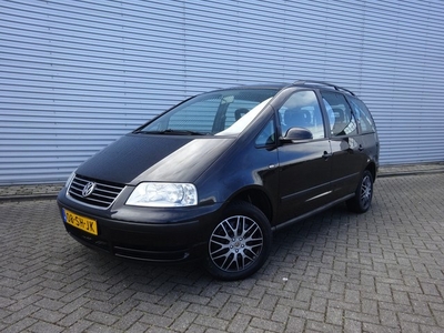 Volkswagen Sharan 2.0 7-Persoons Climate / Trekhaak /