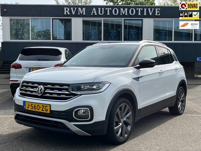 Volkswagen T-Cross 1.0 TSI Style VAN: 20.900,- VOOR