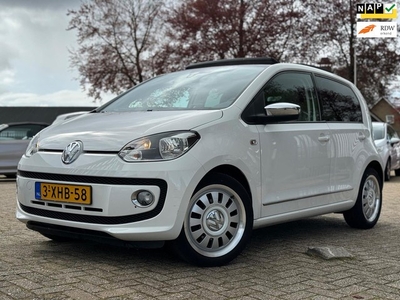 Volkswagen Up! 1.0 move up! PANORAMA DAK PDC CRUISE CTRL