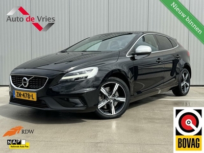 Volvo V40 1.5 T3 Polar+ SportNaviNL-AutoStandkachelLED