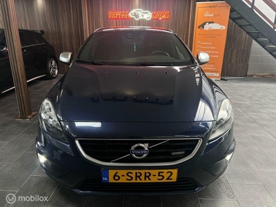 Volvo V40 1.6 D2 R-Design/Navigatie/Jaar APK