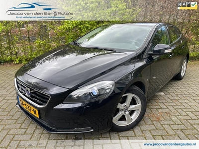 Volvo V40 1.6 T2 Summum I Navigatie I Xenon