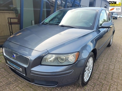 Volvo V50 2.4 Kinetic 140PK Youngtimer