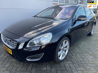 Volvo V60 2.0 D3 Summum