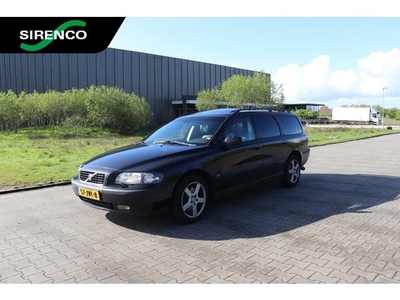 Volvo V70 2.4 D5 EXPORT leder schuifdak 7-seater