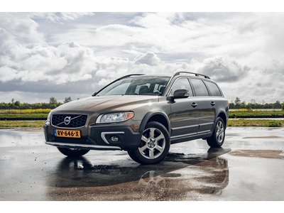 Volvo XC70 2.0 D4 FWD Nordic+ LEDER TREKHAAK XENON