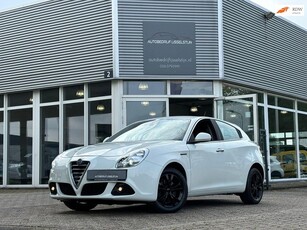 Alfa Romeo Giulietta 1.4 T 170 PK / Climate / Cruise