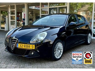 Alfa Romeo Giulietta 1.4 T Distinctive Climat, Pdc, LM..