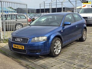 Audi A3 1.6 Attraction/Airco/Cruise/