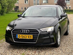 Audi A3 Sportback 1.6 TDI Design Pro Line Xenon