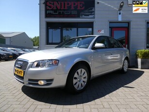 Audi A4 Limousine 2.0 Advance -1STE EIGENAAR!-ORIGINEEL