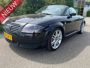 Audi TT Roadster 1.8 5V Turbo Onderhoud Boekjes,